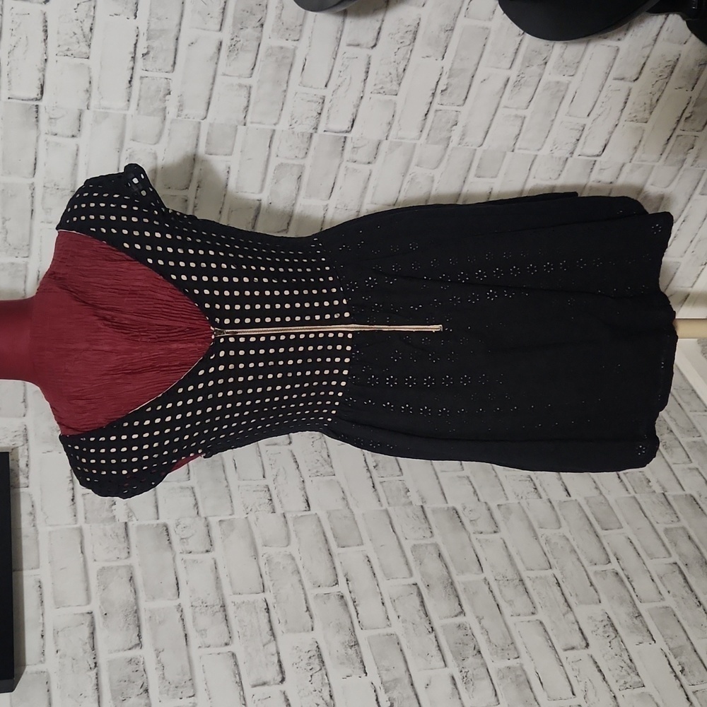 exhilaration Black Eyelet Lined SZ L Dress - Picture 2 of 9